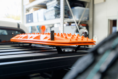 Overland Kitted Raised Boomerang MAXTRAX® Mount 2" Rise