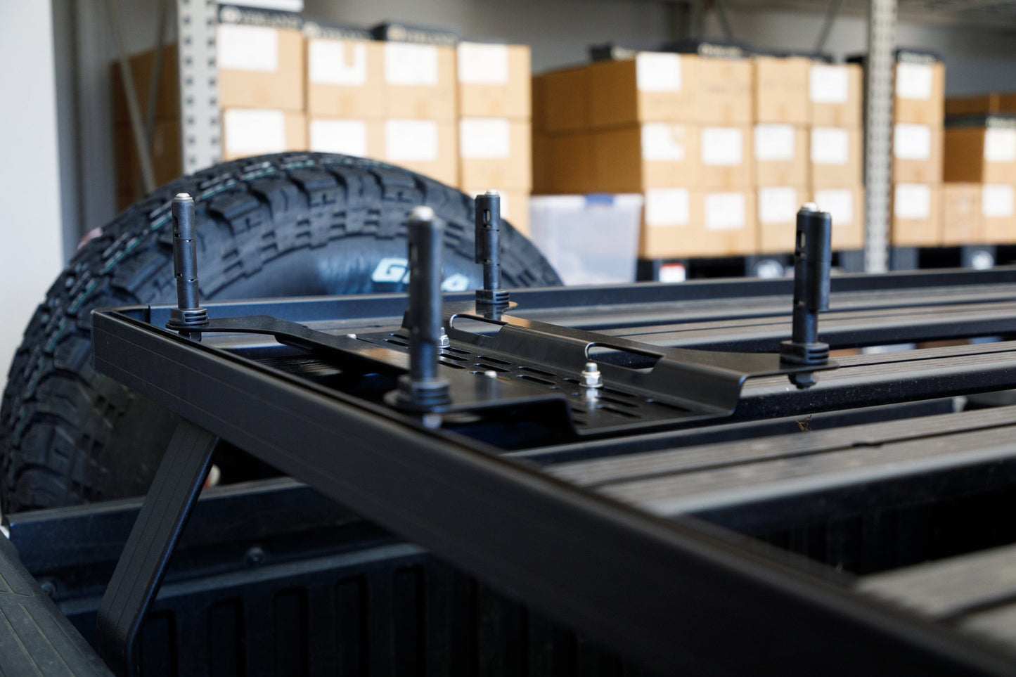 Overland Kitted Universal Mounting Plate for MAXTRAX® Mini