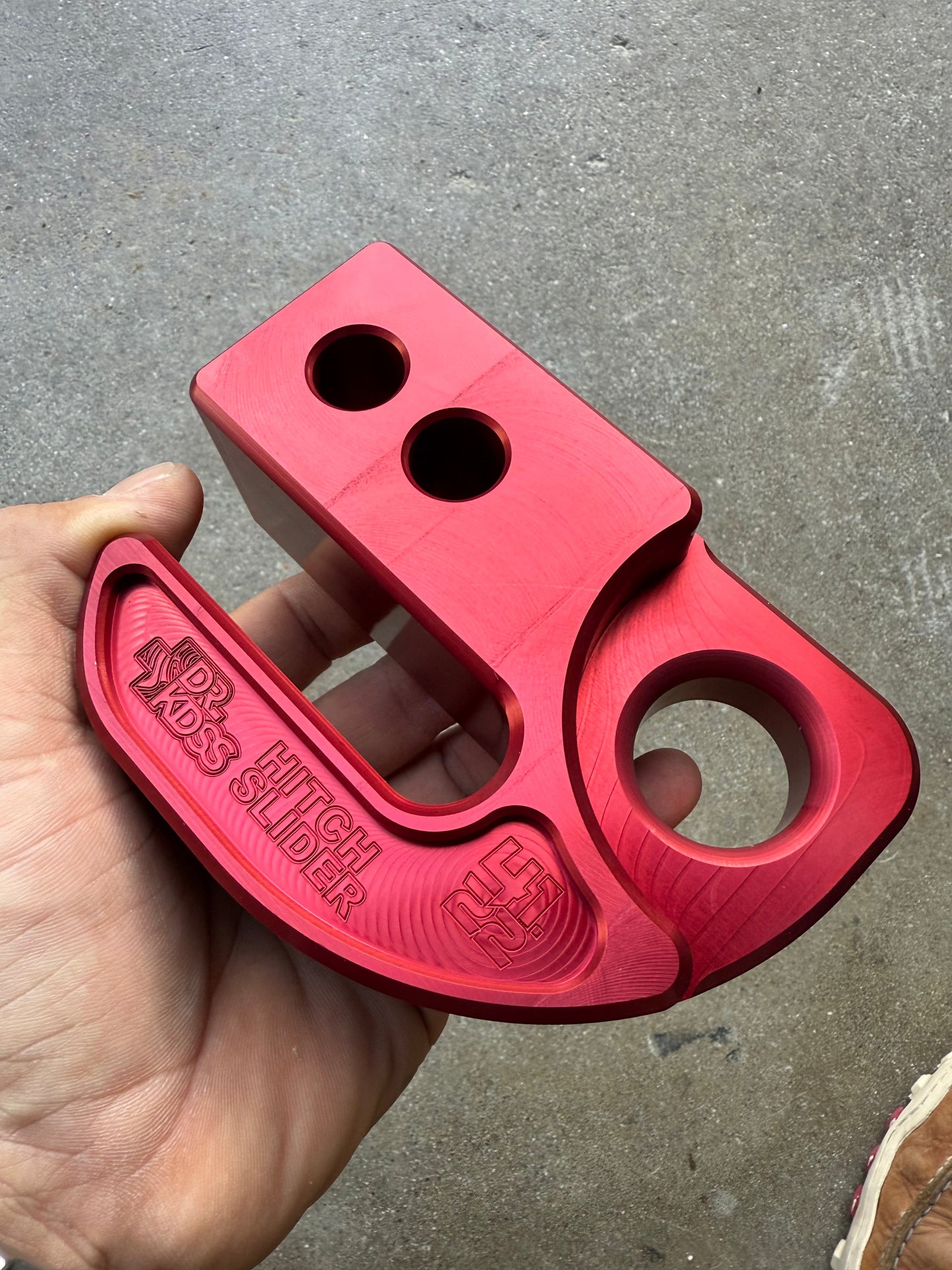 Dr. KDSS x 41.22 Hitch Slider – 2" Recovery Point & Hitch Protection